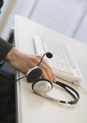 チラシなどに使うイラスト素材は通販での購入が便利